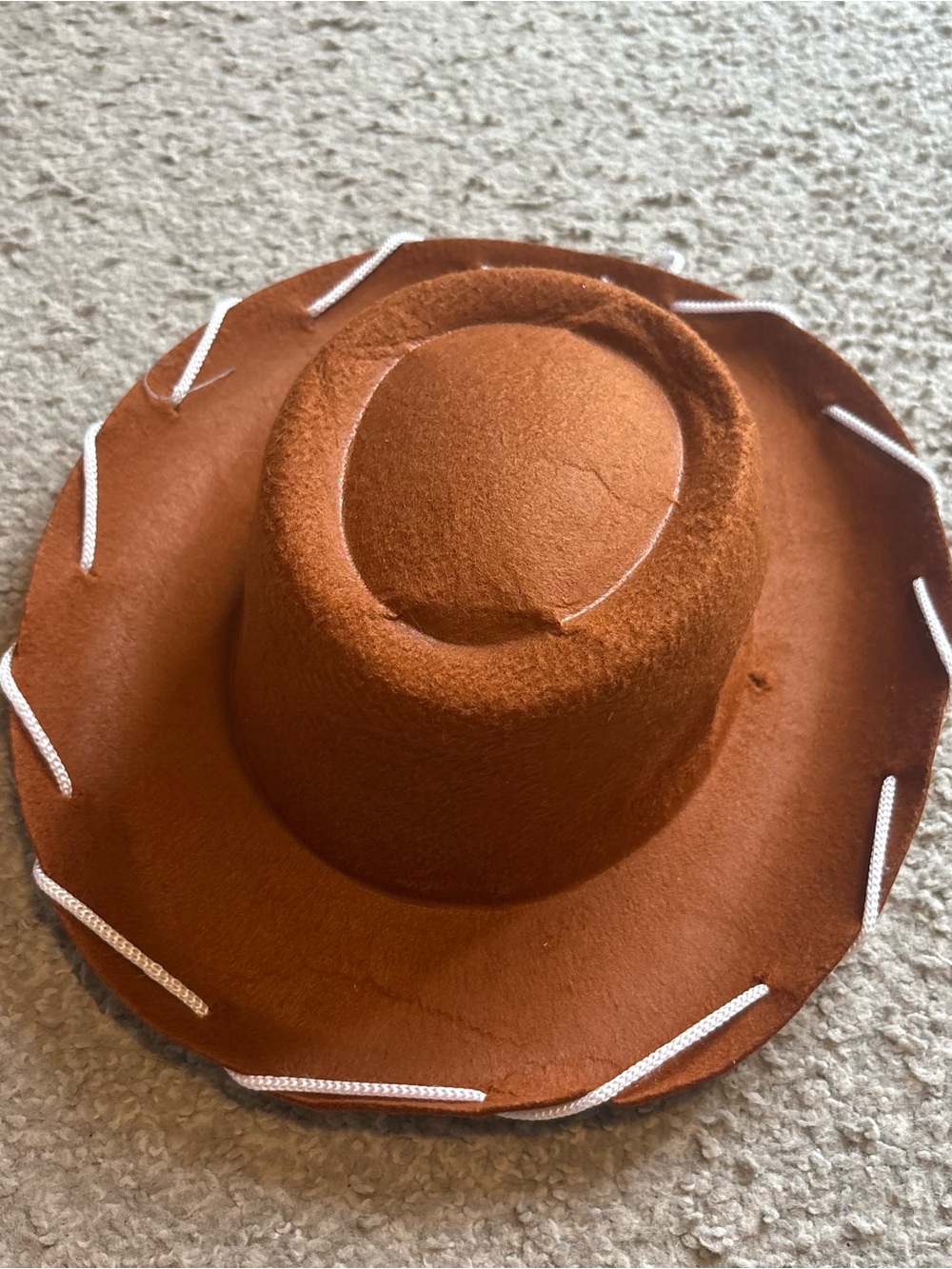Disney Kids Brown Felt Cowboy Hat with White Rope Trim Woody Costume Halloween